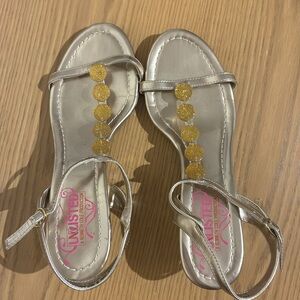 Unlisted by Kenneth Cole Silver Strappy Sandals - Women’s 9